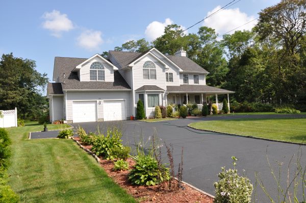 Cost of Driveway Resealing in Covington