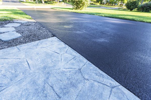 Cost of Residential Driveway Sealing in Covington